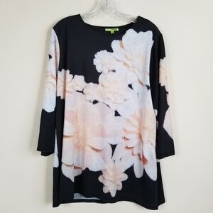 Trisha Tyler Floral 3/4 Sleeve Top Large